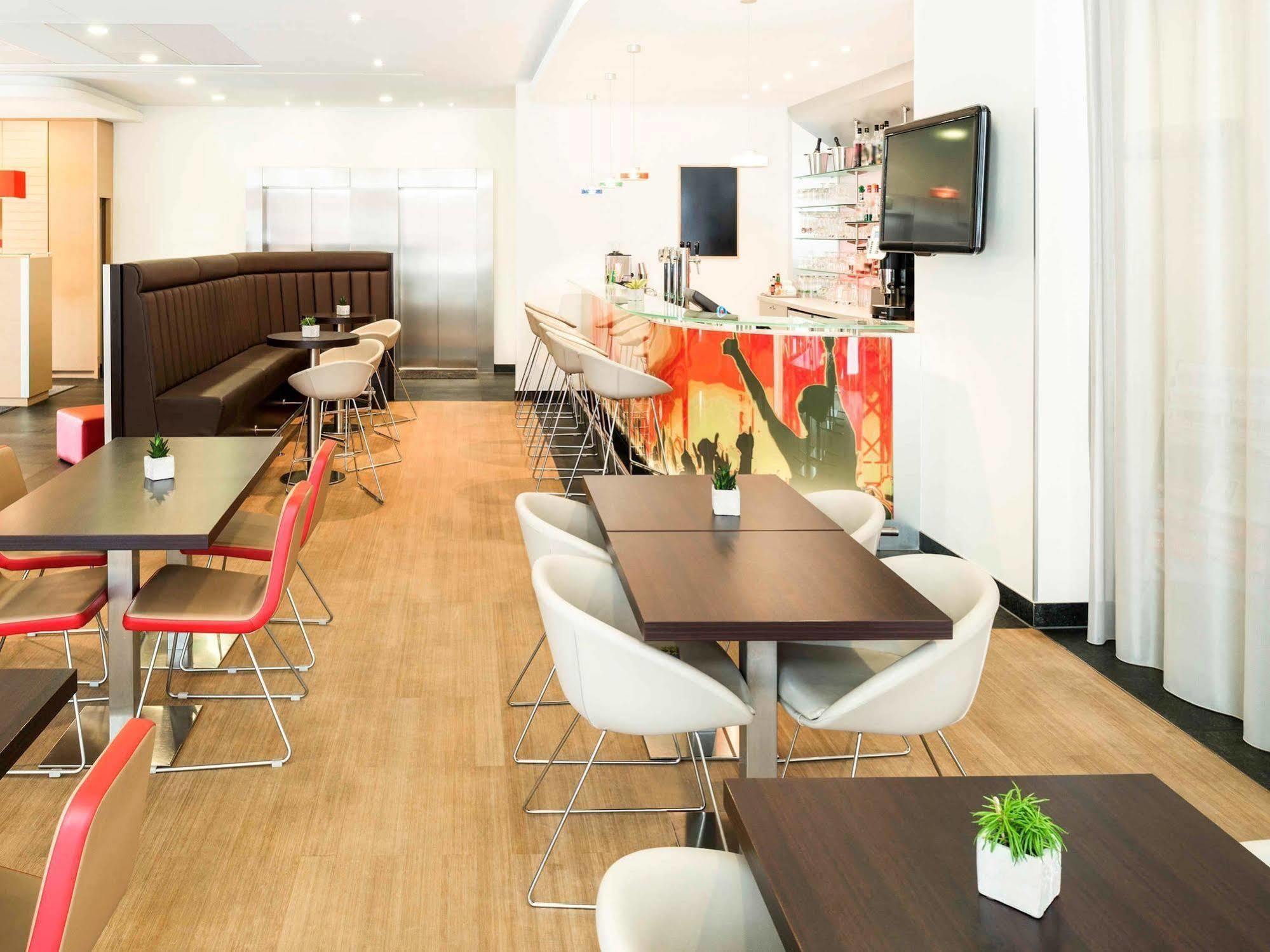 Hotel ibis Esch Belval Exterior foto
