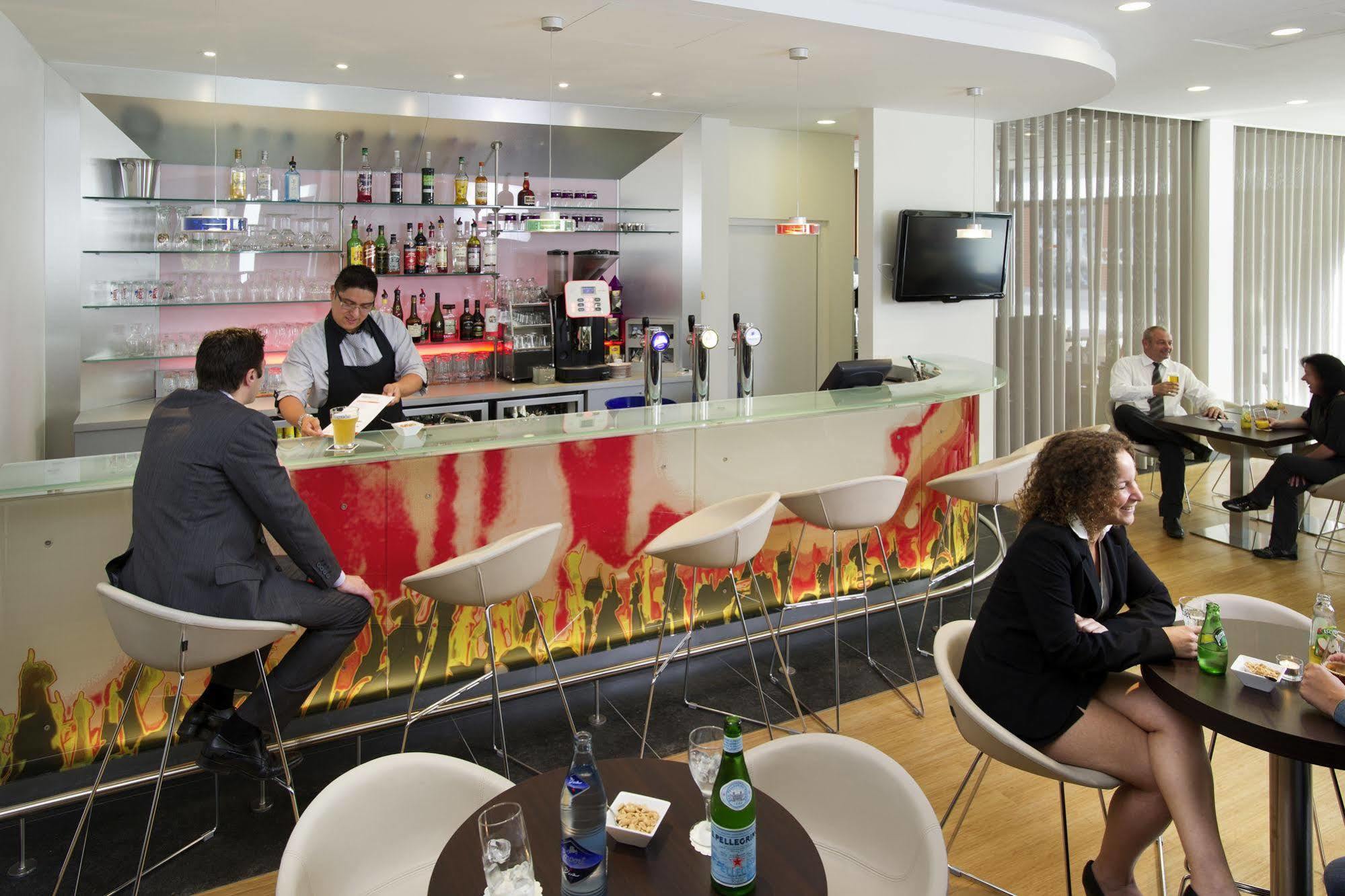 Hotel ibis Esch Belval Exterior foto