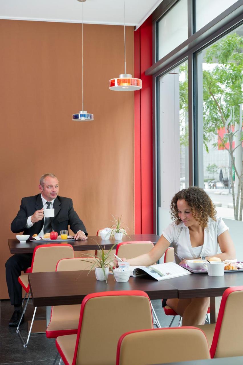Hotel ibis Esch Belval Exterior foto